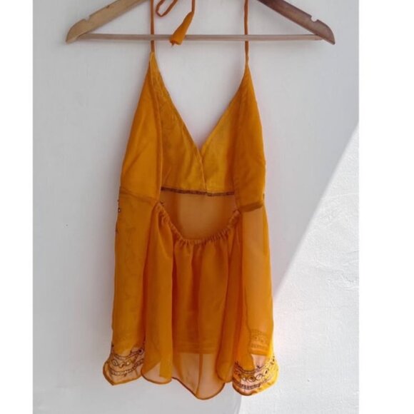 orange indian halter top with sequins - Picture 2 of 3
